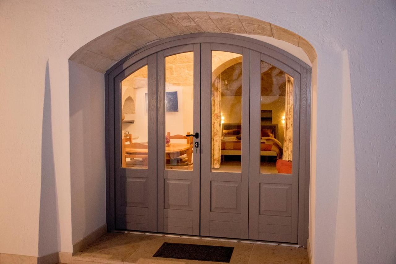 Pavi Trulli E Suites ロコロトンド エクステリア 写真