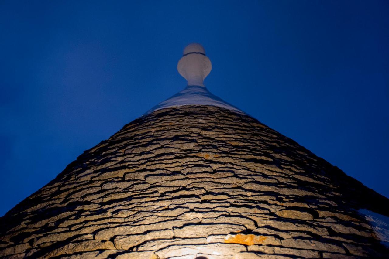 Pavi Trulli E Suites ロコロトンド エクステリア 写真
