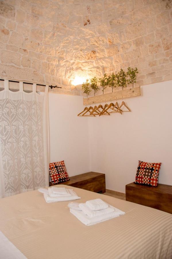 Pavi Trulli E Suites ロコロトンド エクステリア 写真